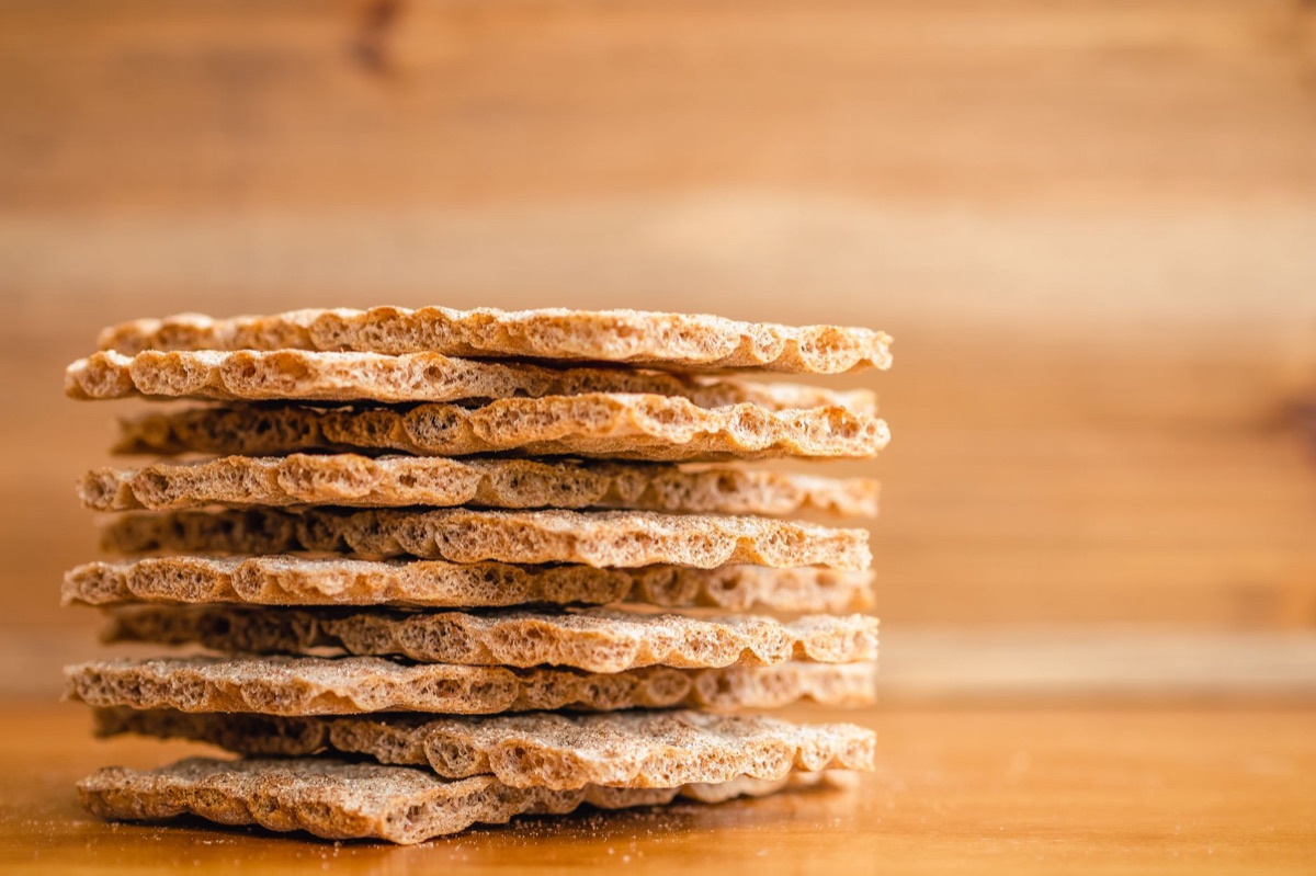 Yogurt and whole grain crackers for blood sugar balance