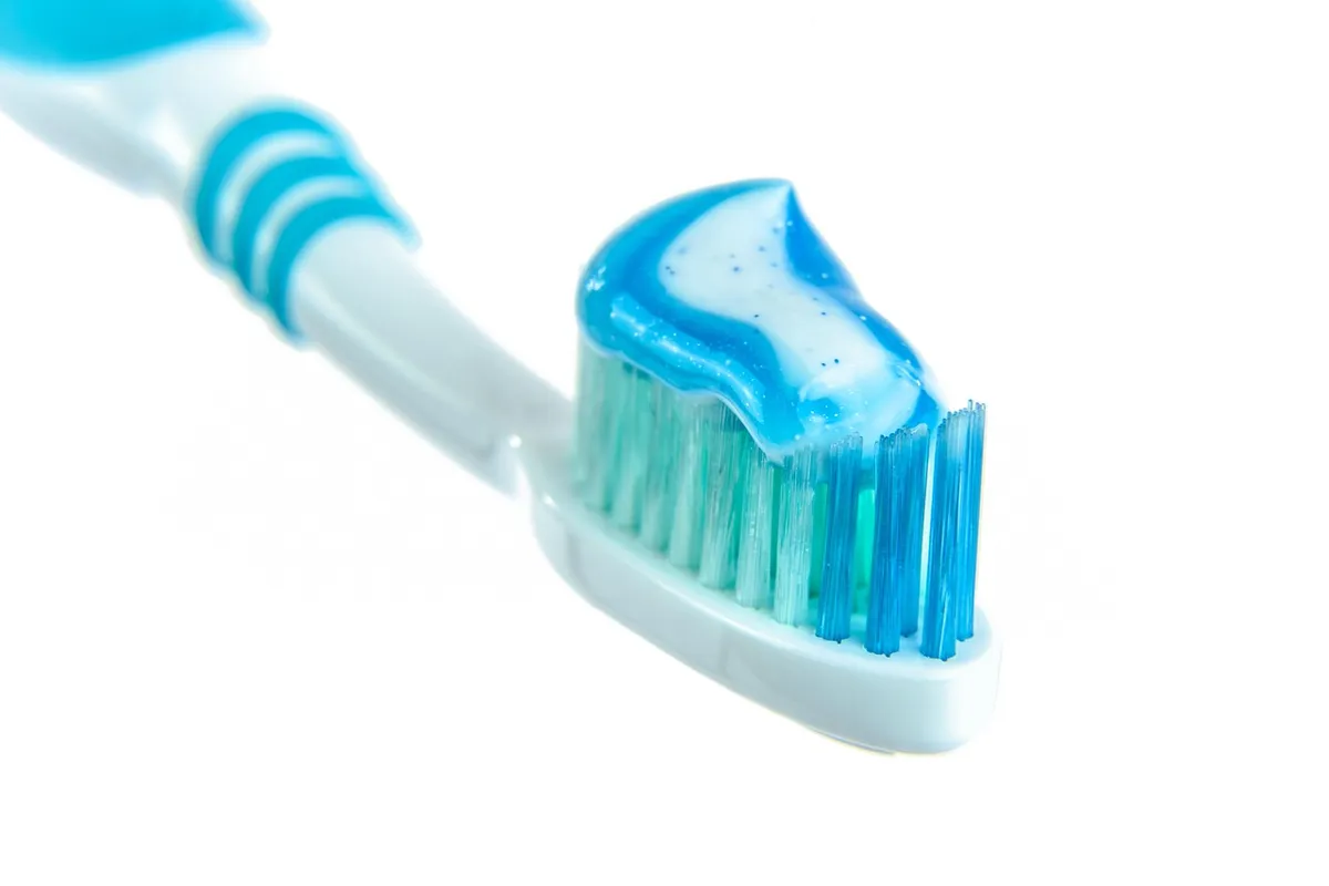 toothpaste, toothbrush, white, the background, dentistry, isolated, care, hygiene, cleanliness, paste, blue, health, plastic, bathroom, brush, tooth, medical, h